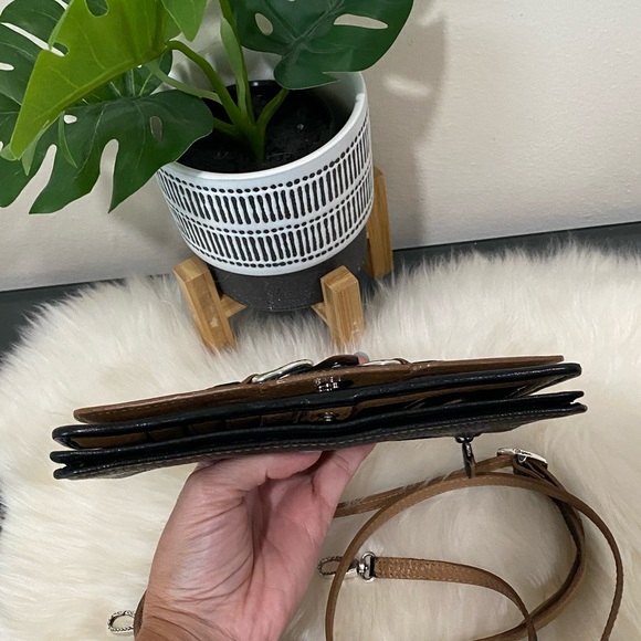 Brighton Large Wallet Convertible Crossbody - Picture 11 of 16